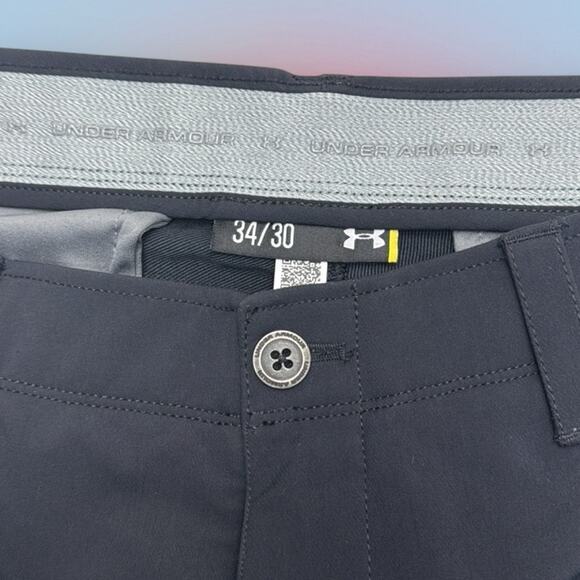 UNDER ARMOUR GOLF Men’s 34 x 30 Black Pant - Picture 3 of 5